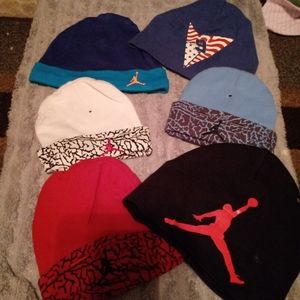 Jordan hat lot